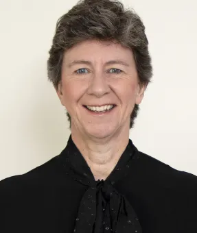 Prof Linda Godfrey