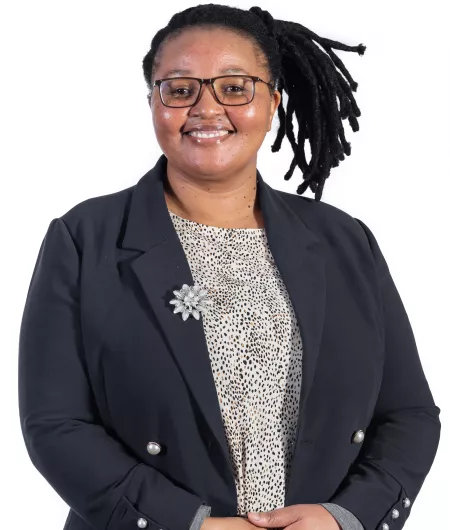  Dr Pumza Zweni